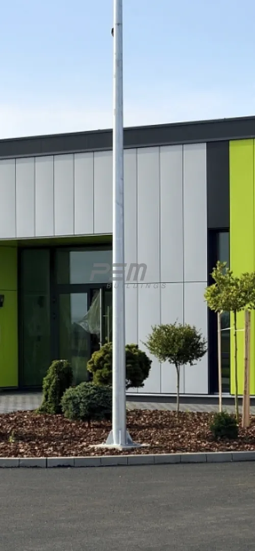 Výrobno-skladová hala s administratívnou časťou ALU SLOVAKIA, Hliník nad Hronom